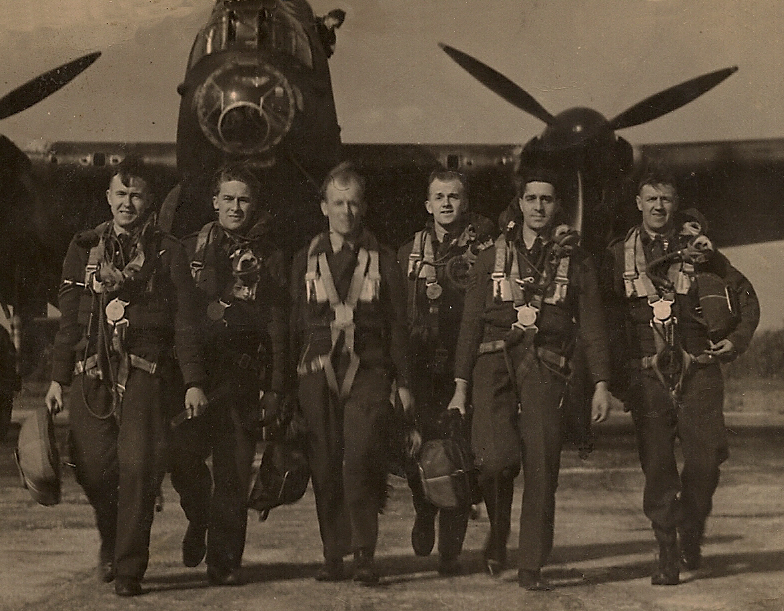 Jock Paterson, Jimmy Green, Doug Bickle, Arthur Buck, Cyril Anderson and John Nugent