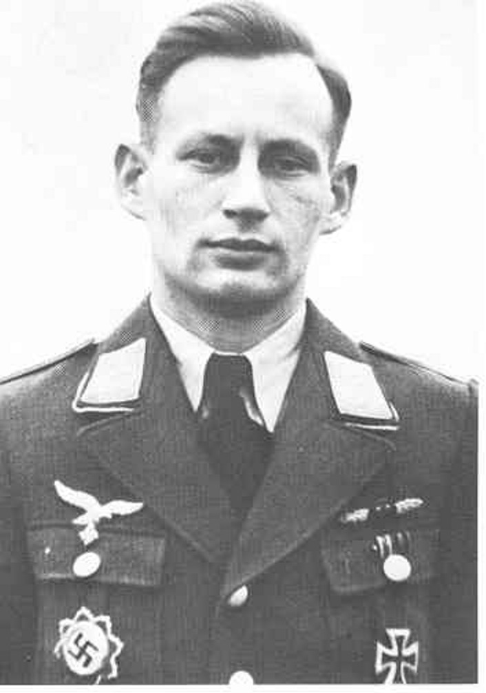 Lt Heinz Grimm photo's from Gerhard Bracke
