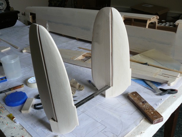tail-section (19)