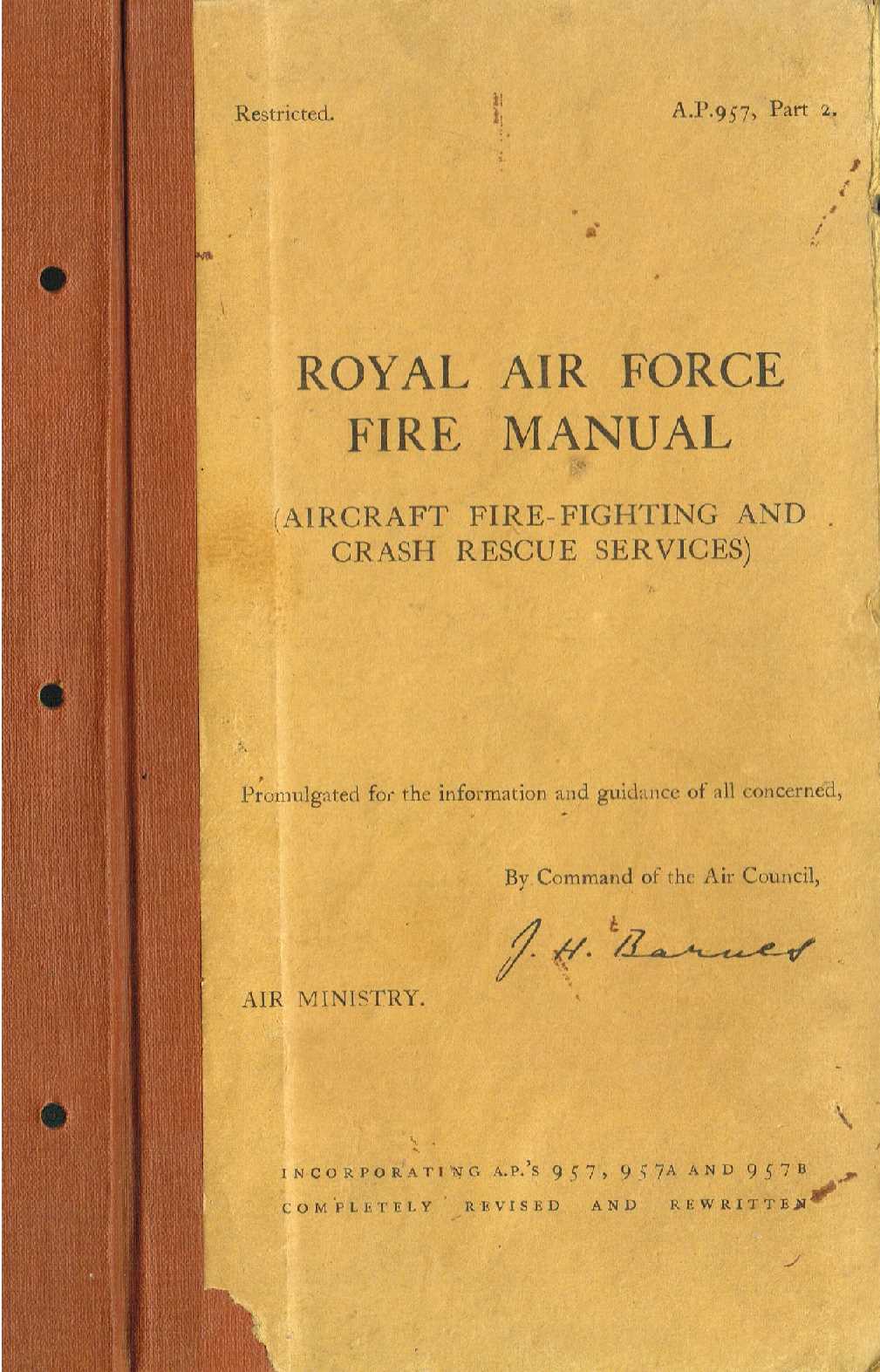 A.P.129 ROYAL AIR FORCE WW II FLYING TRAINING MANUAL 
